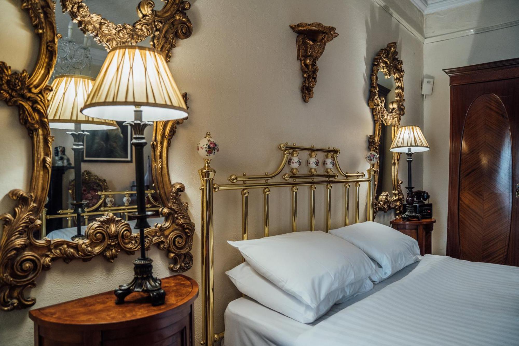 Bed and Breakfast Charlemont House Moy Exteriér fotografie