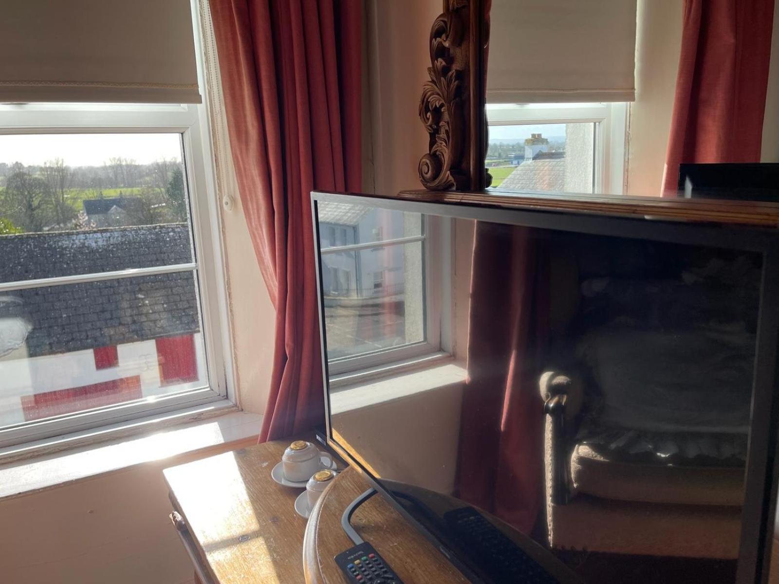 Bed and Breakfast Charlemont House Moy Exteriér fotografie
