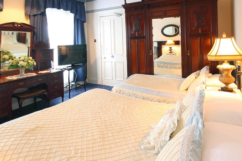 Bed and Breakfast Charlemont House Moy Exteriér fotografie